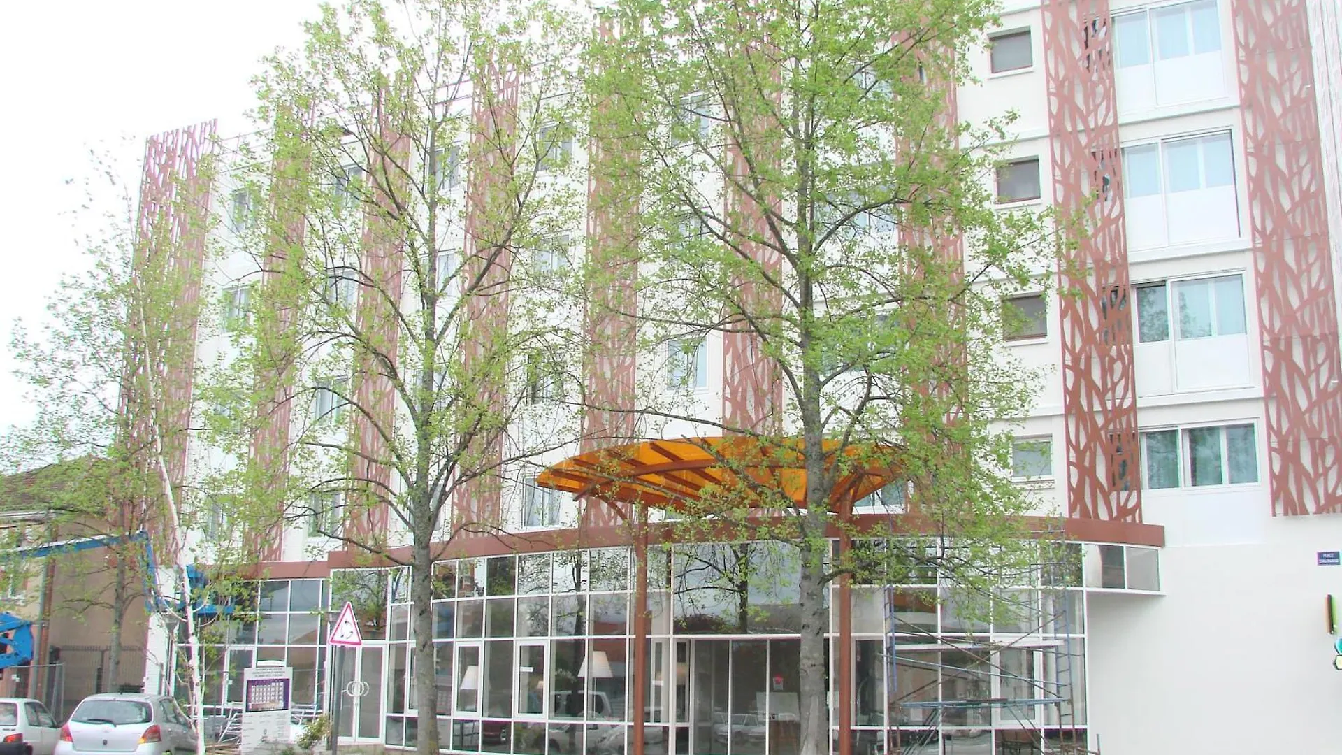 Séjourner près du Musée Lapérouse : 4 Hôtels Couples Comparés